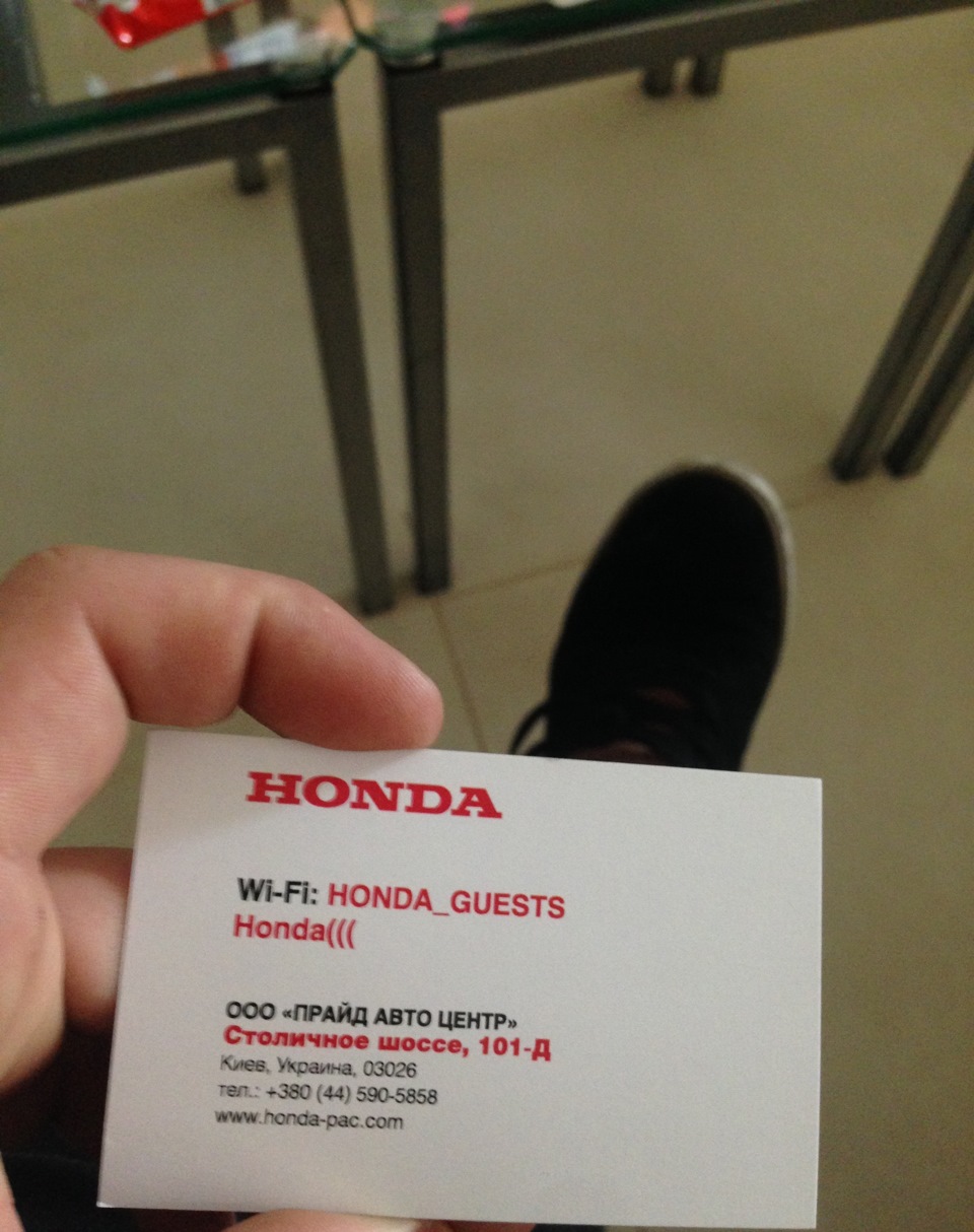 Зібрав і прикріпив Спойлер Mugen і про сервіс Honda. 3