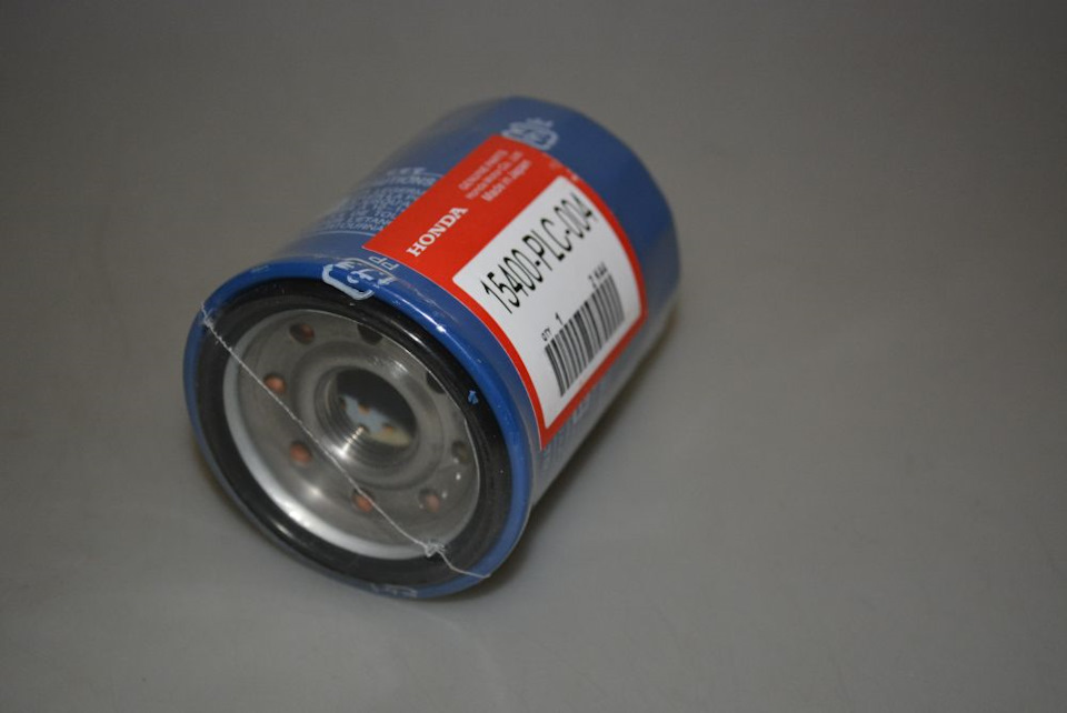 Під капотом ч.2 (Дросельна заслінка, масляний, паливний фільтр, EGR/V-TEC) 2
