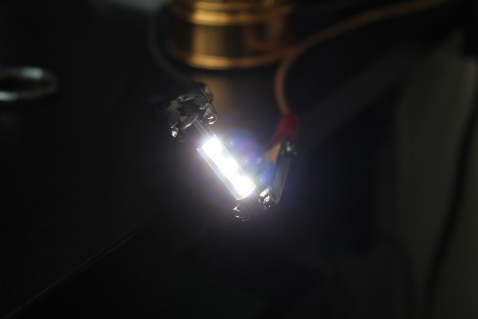 LED у Стоп-Габарит і підсвічування дзеркал у козирках 5