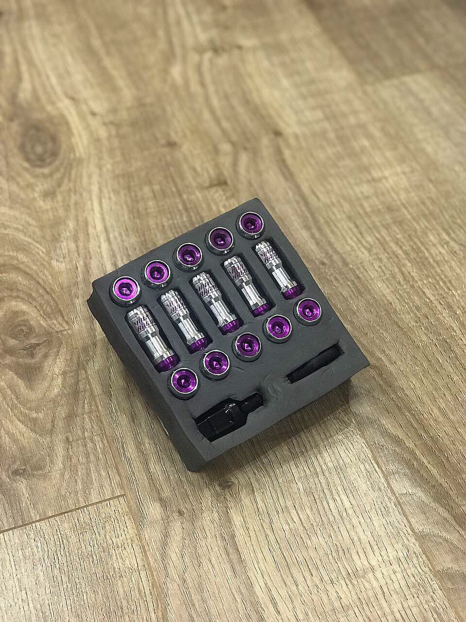 Volk Racing Formula Nut Set 4