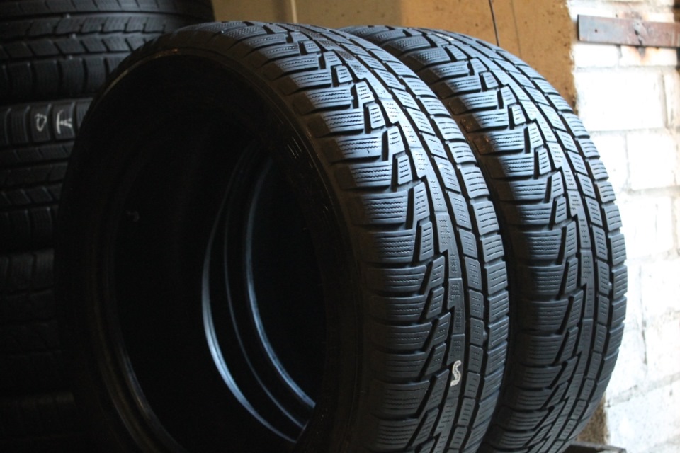 Bridgestone Blizzak VRX 205/55 16 1