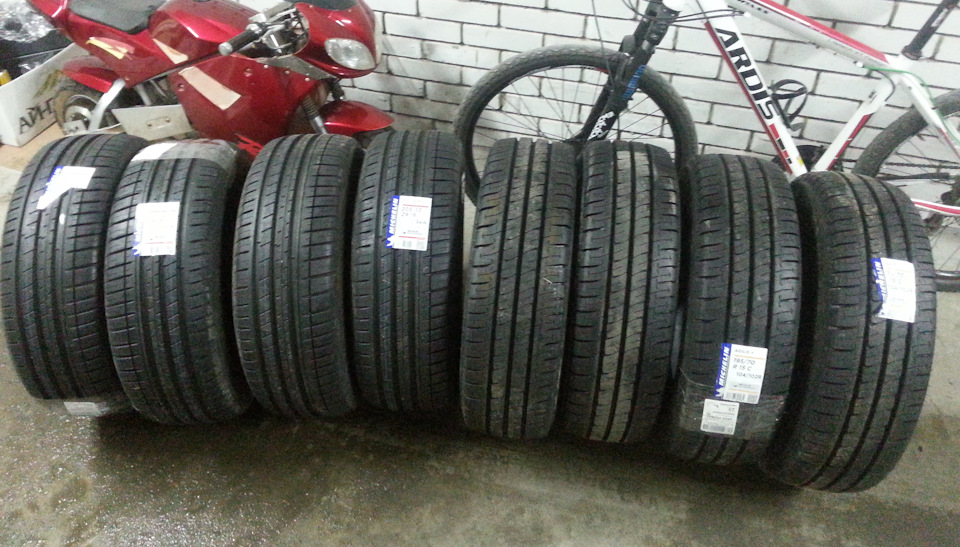 Michelin Pilot Sport 3 у розмірі 205/55 ZR16 5