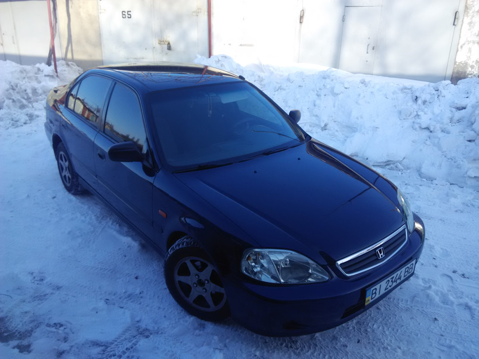 KYB-заміна стійок. Civic їздить щодня. 1