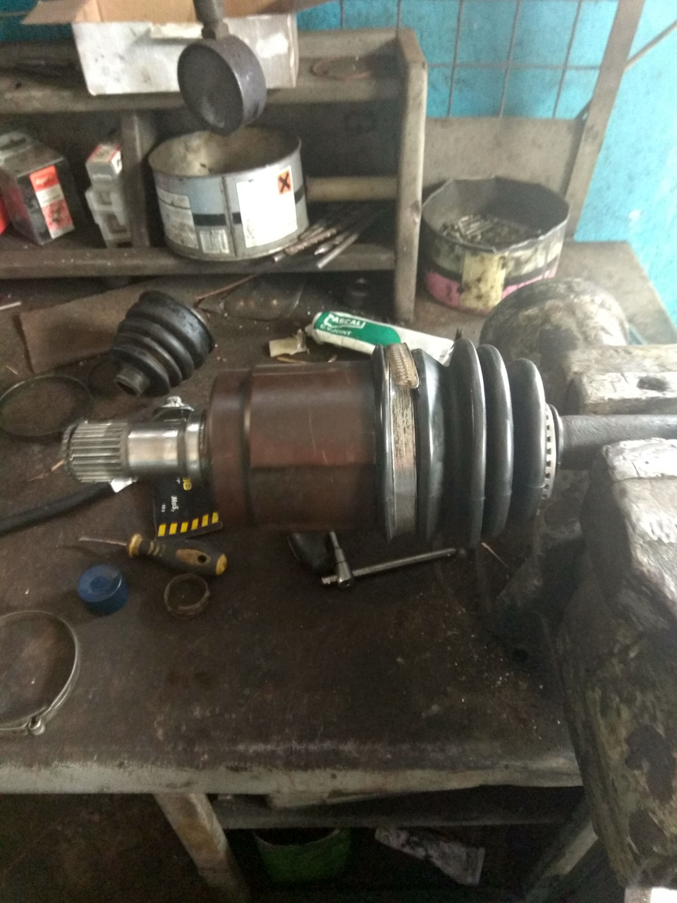 Змінюємо жижу в ГУРЕ(тільки honda). HDK гранати обслуговуємо. 2