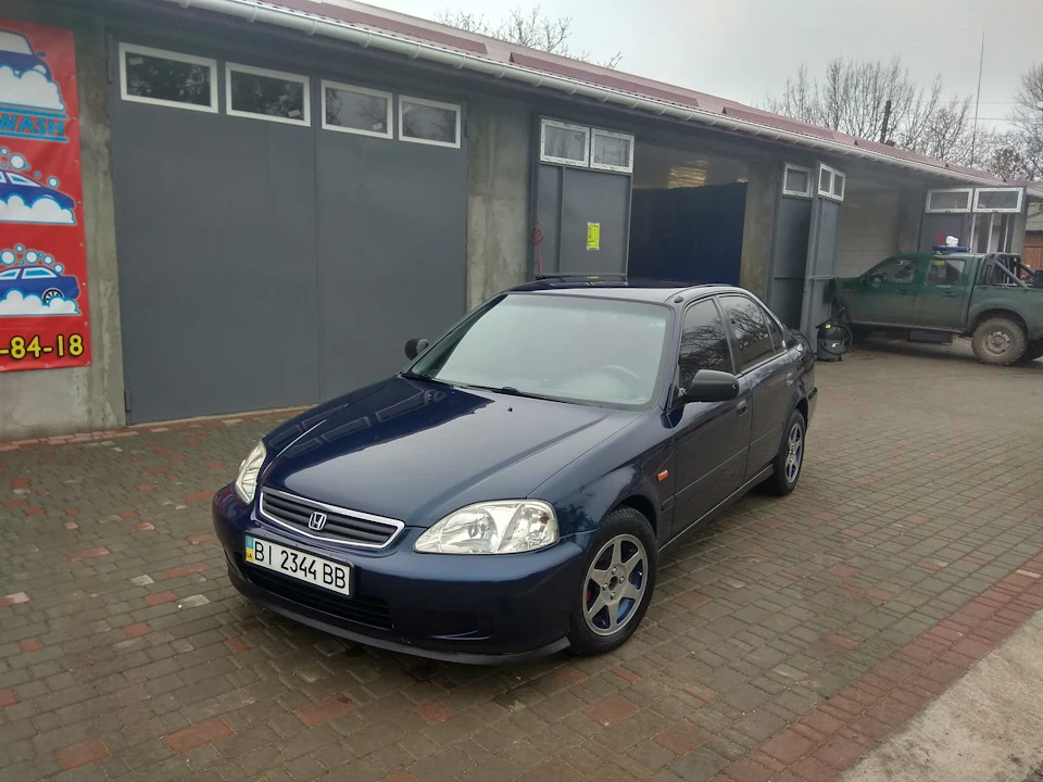 За регламентом! Олія( Liqui Moly) фільтр масляний(honda) повітряний(inter parts) .