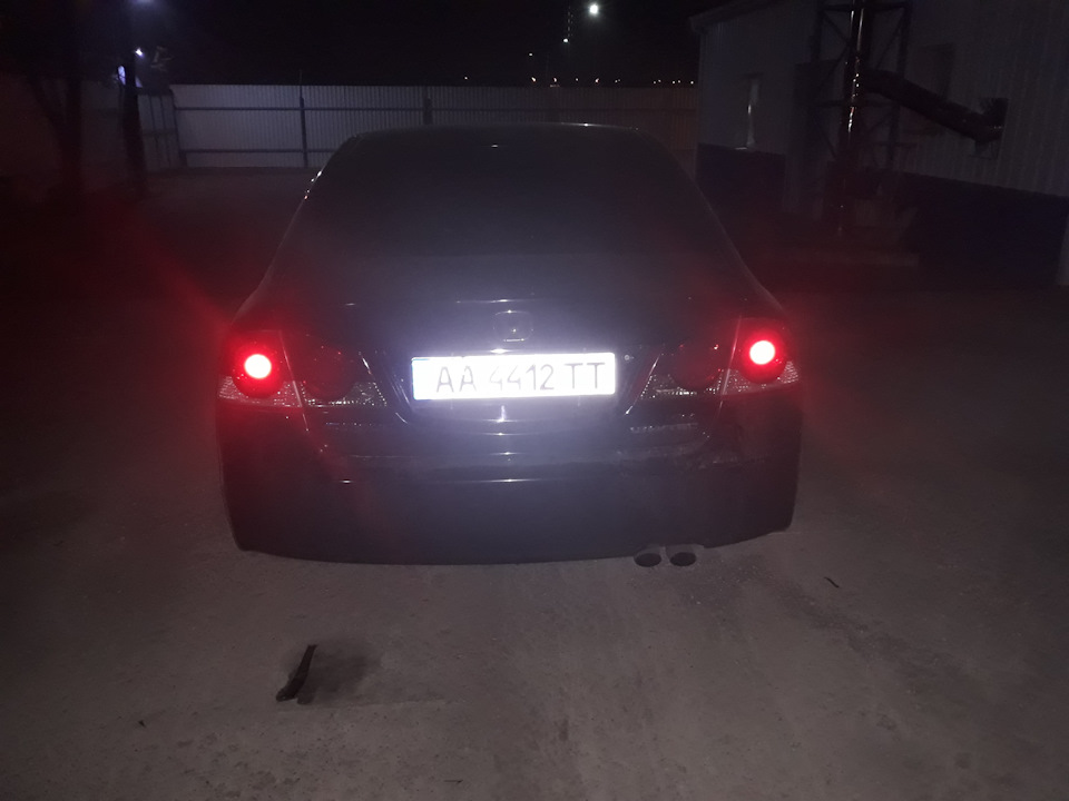 Ліхтарі задні 4