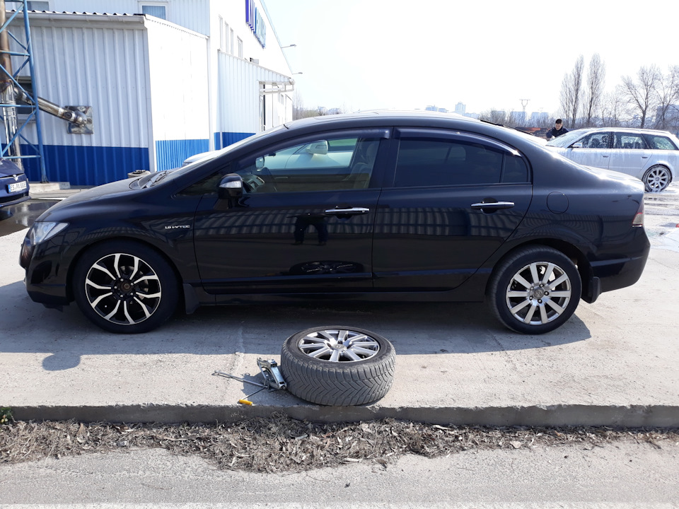 Шина 225/55 r17 🤔 2