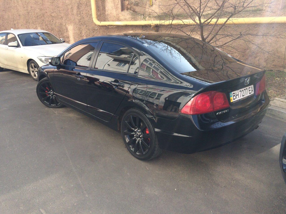 Колеса встановлені! R18 3