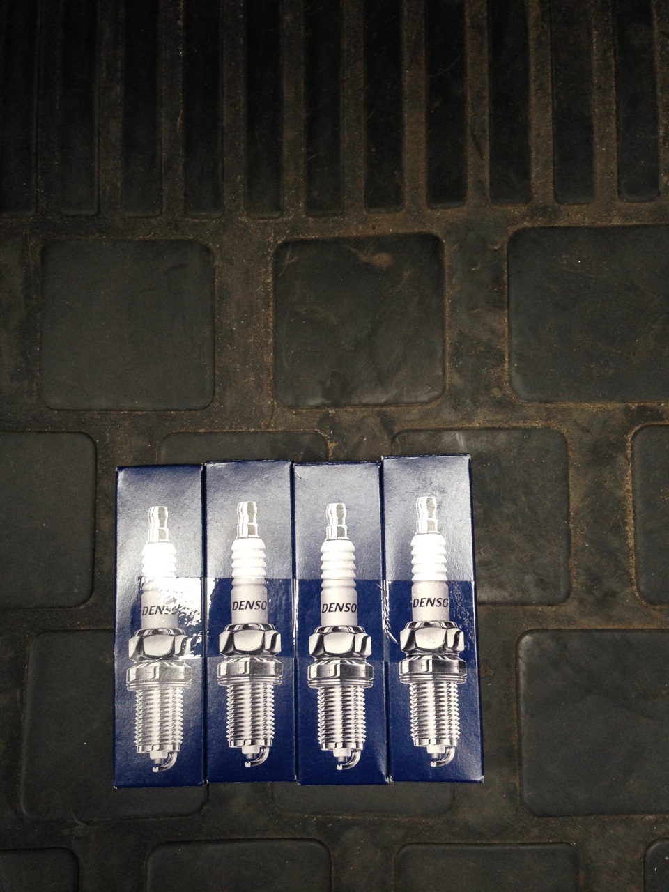 Свічки denso 2