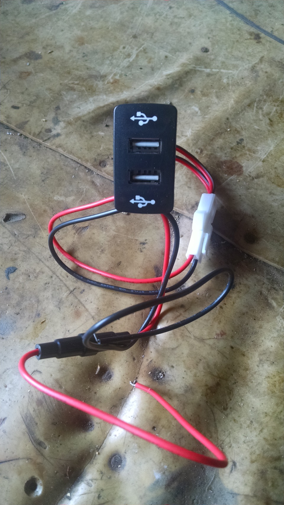 Usb зарядка 1