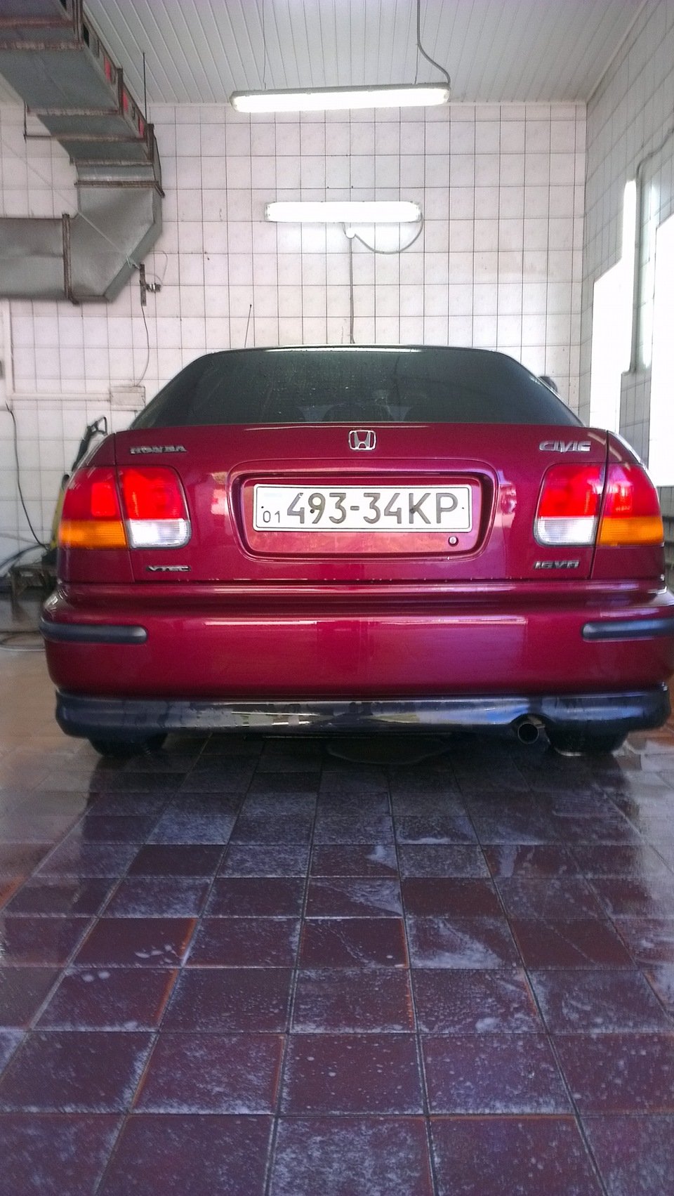 Губа задня Type R 1