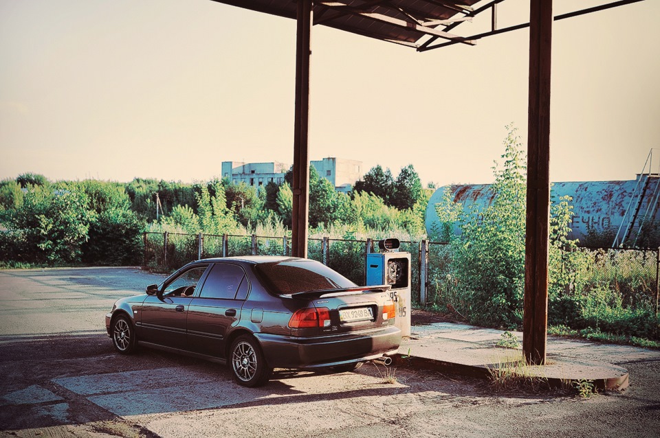 Mini potosession на old gas station 2