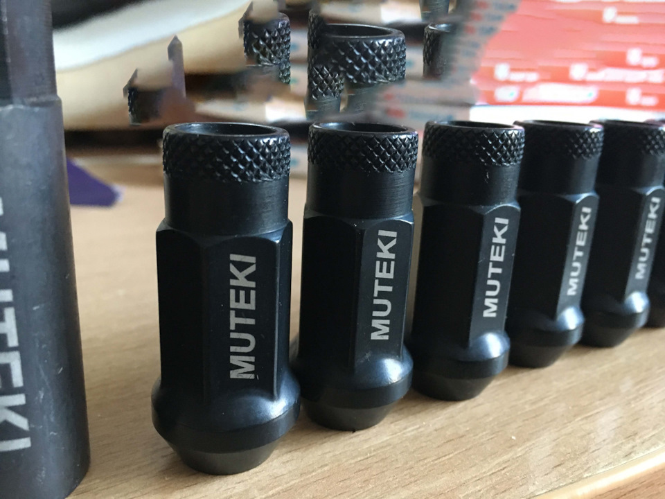 Колісні гайки Muteki SR48 3
