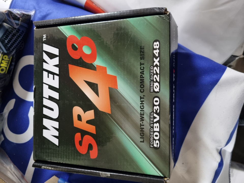 Колісні гайки Muteki SR48 4