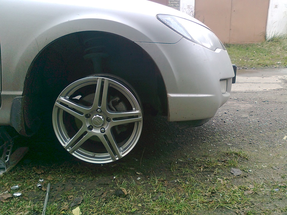 Примерял диски Bridgestone BEO S05 R17 5
