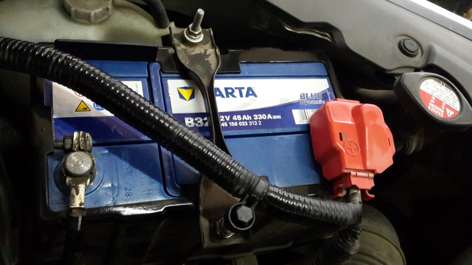 Varta Blue Dynamic 45Аh B32 1