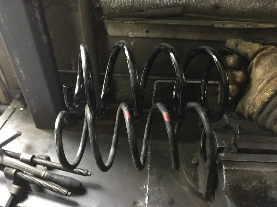 Зміна стокових передніх пружин на OBK C4H41921R/C4H41921L (HONDA CIVIC 4d) 2