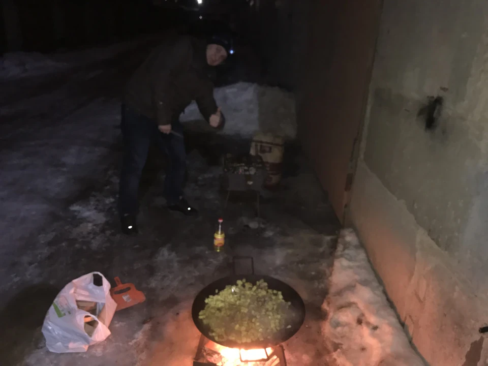 Дані традиціям)
