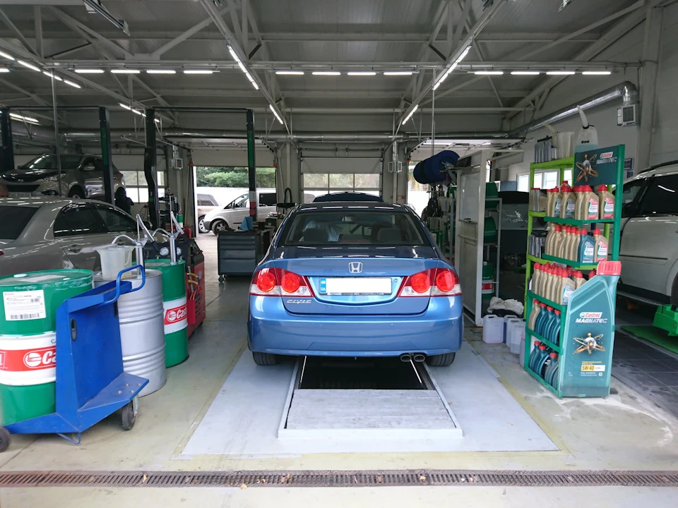 Заміна охолоджуючої рідини на Bosch Service