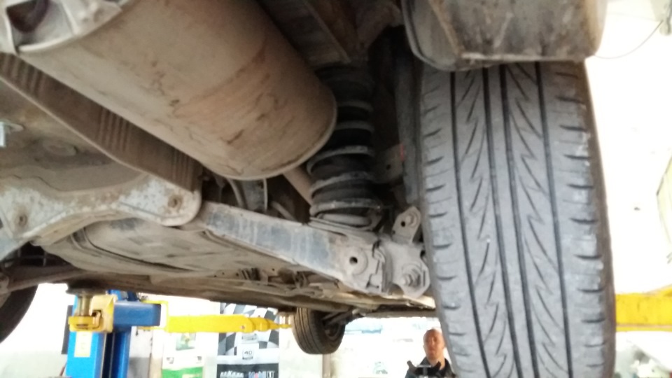 Пневмобалони в задню підвіску 1