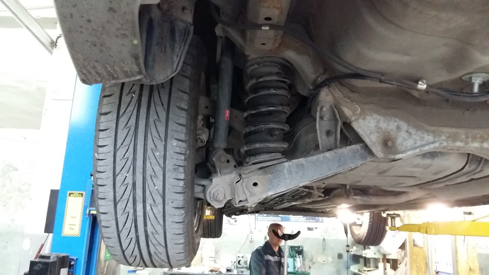 Пневмобалони в задню підвіску 2