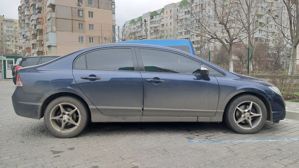 Проставки під задні пружини 5