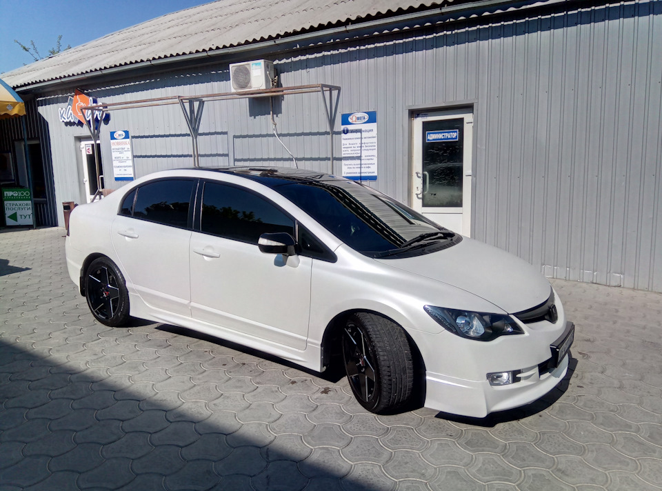 Сумно, хоч і крок уперед. 3