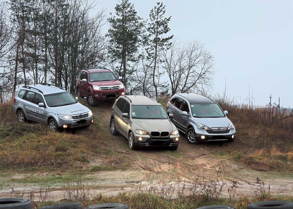 Ось такі у CR-V конкуренти)) 1