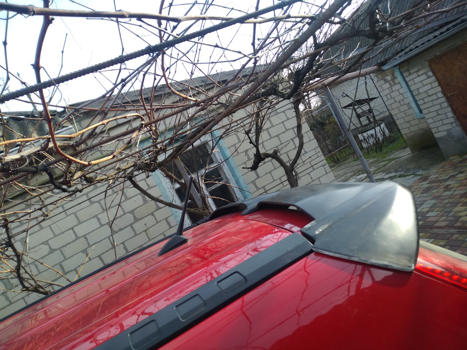 Встановлення активного спойлера. 3