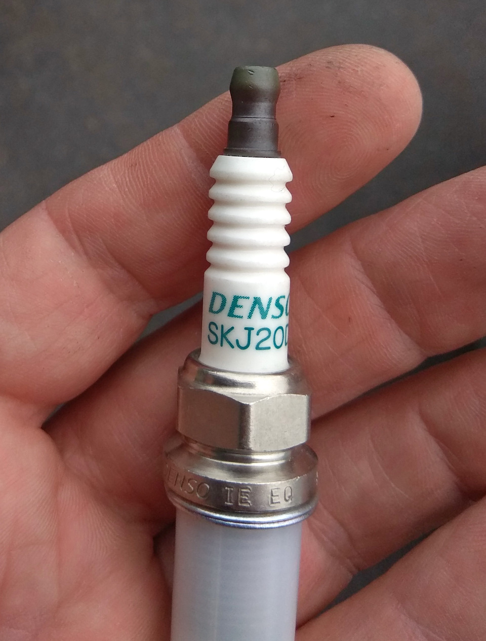 Свічки DENSO SKJ20DR-M11S 2