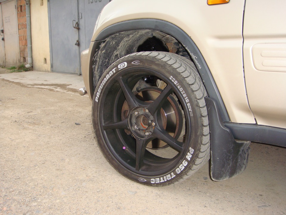 Kosei r18 225/40 5