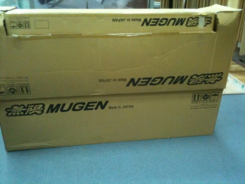 Спойлер Mugen встановлено