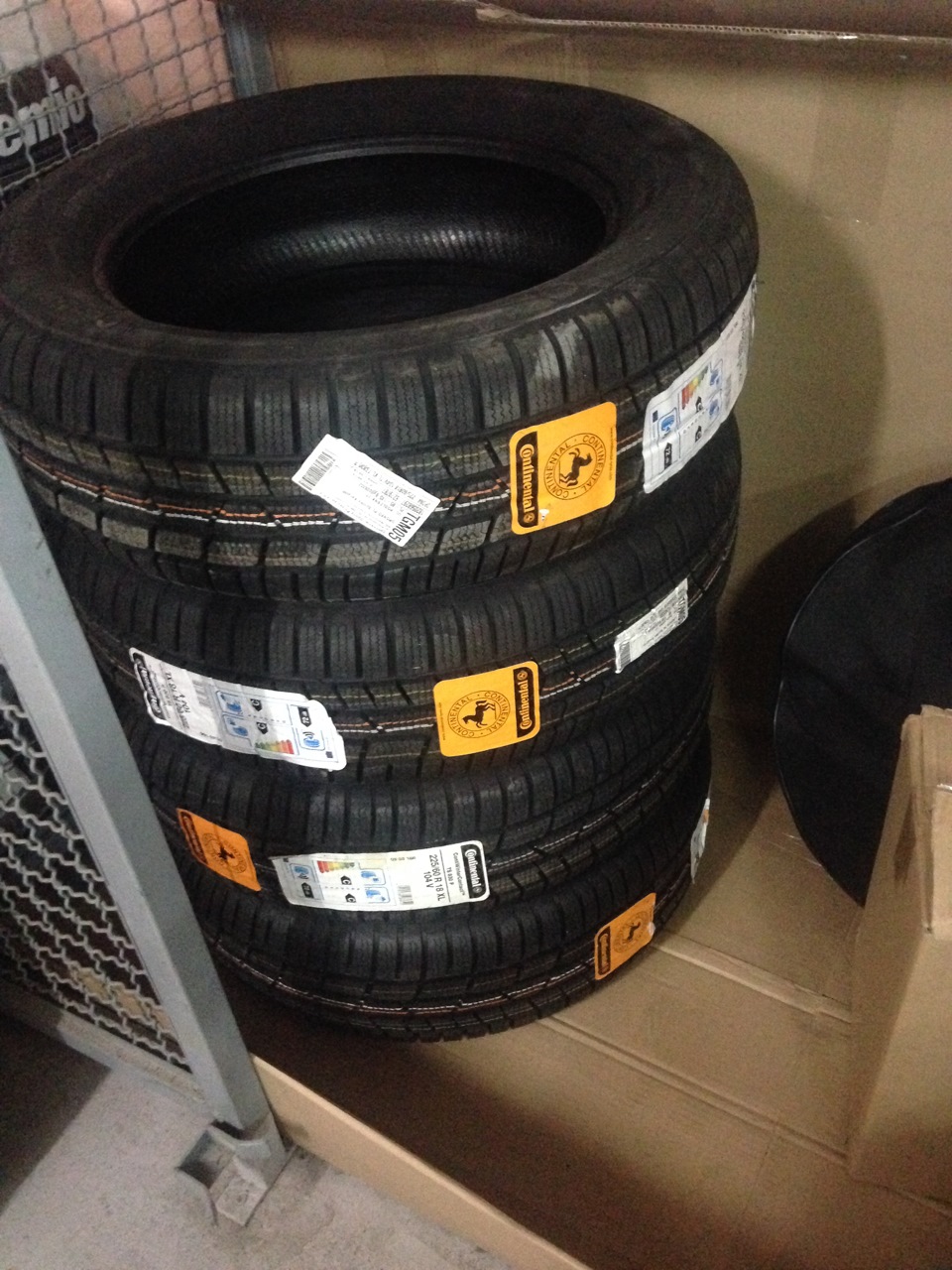 Шини Зима Continental WinterContact 225/60/r18 1