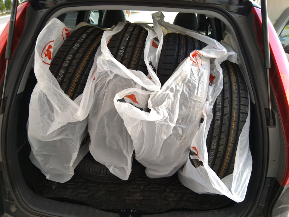До Літа готовий) Kumho crugen hp91 1