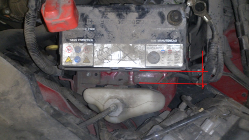 Заміна акумулятора Honda CRV III 4
