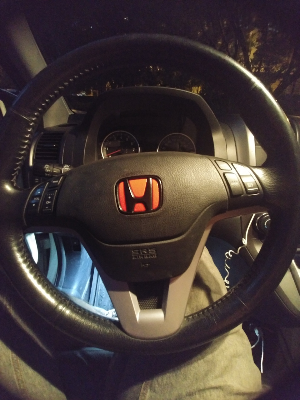 Обліз знаків? Не проблема)) Фарбування значка Honda 4