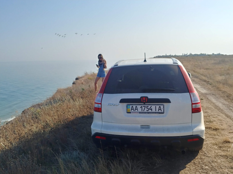 Обліз знаків? Не проблема)) Фарбування значка Honda 1