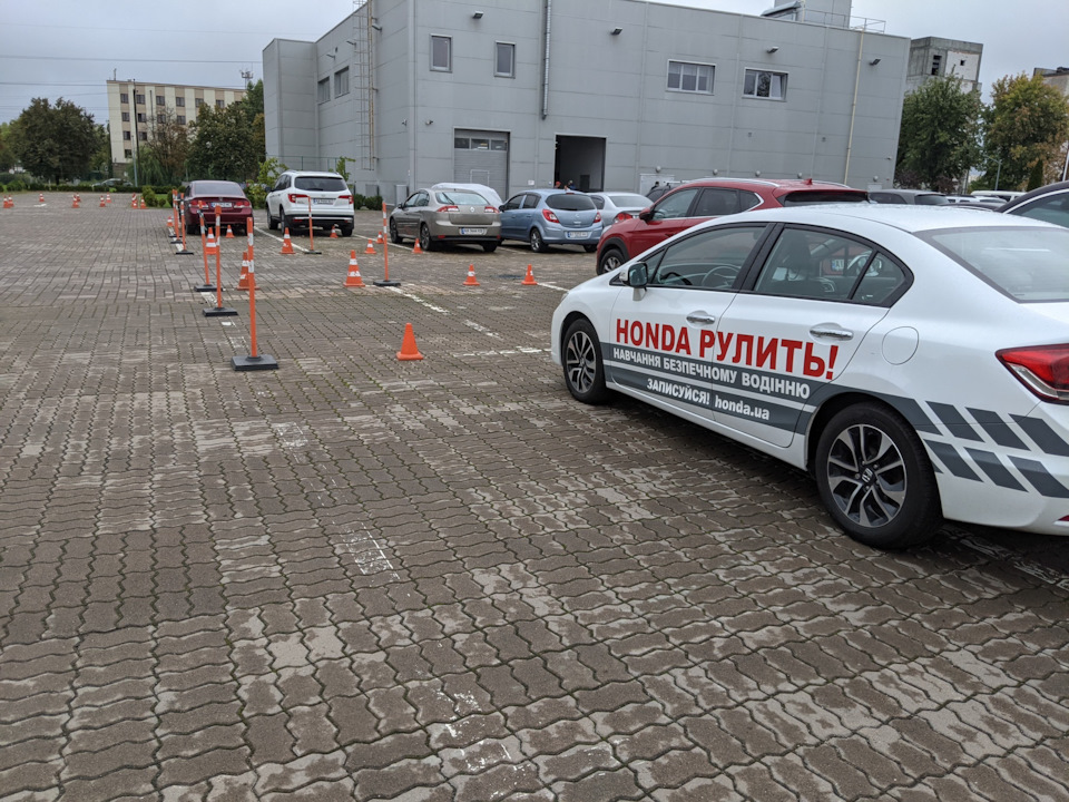 Курс Honda Safety Driving 4