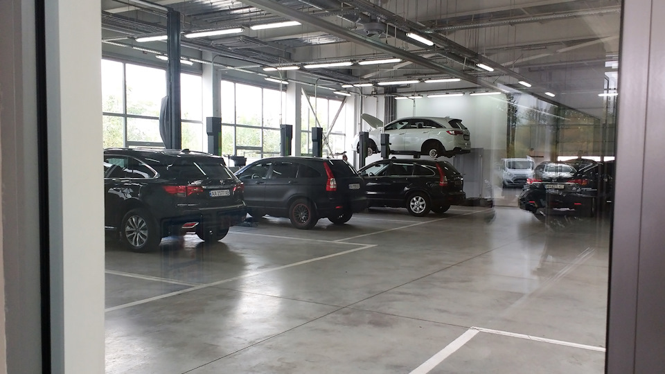 Діагностика та заміна газогенераторів подушок Honda CR-V (Американка) 1