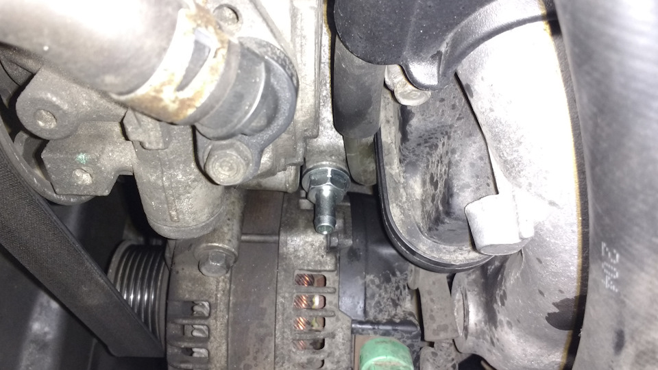 Заміна клапана PCV на Honda CR-V (RE) 2.4 4