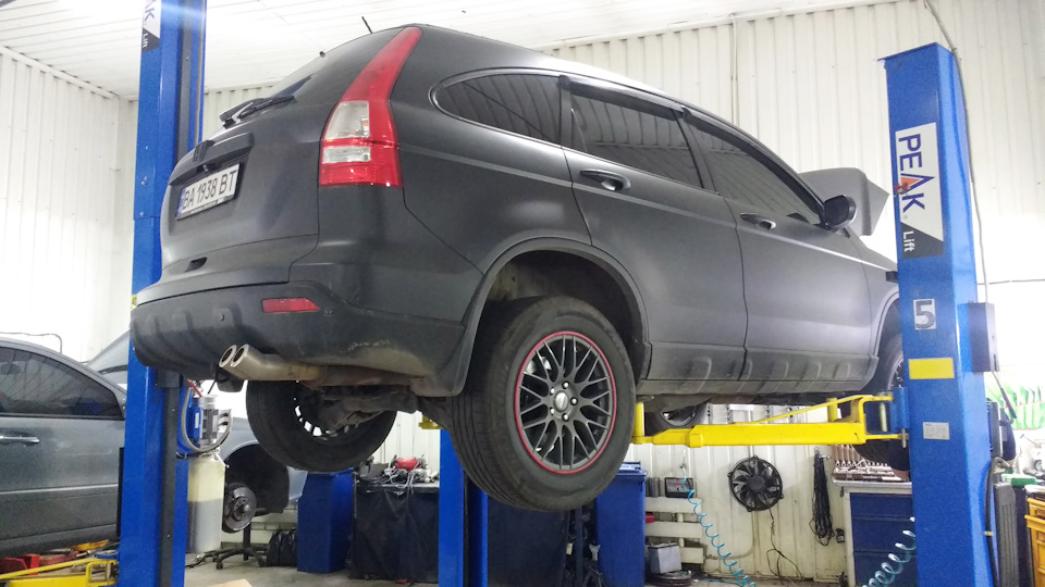 Заміна сальника коленвала та іншого на Honda CR-V 2.4 1