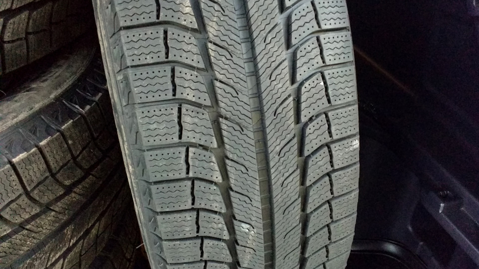 Зимові шини Michelin Latitude X-Ice 2 для Honda CR-V (RE) 5