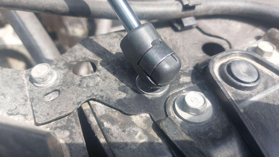 Газові упори капота CRV 4 4