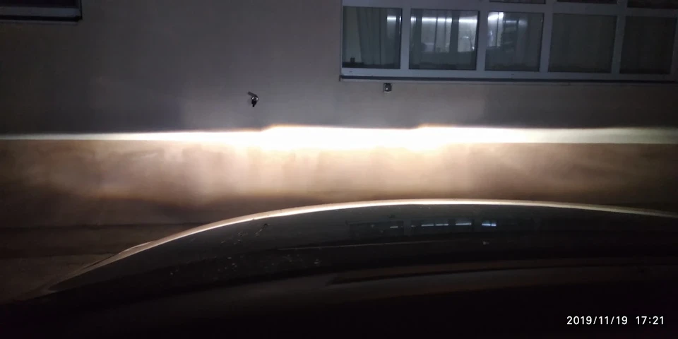 Заміна ламп головного світла