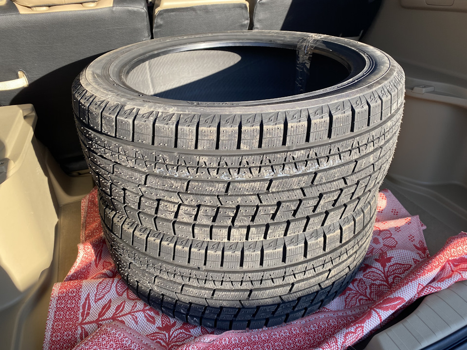 -=Зимова гума R19 245/45=- 5