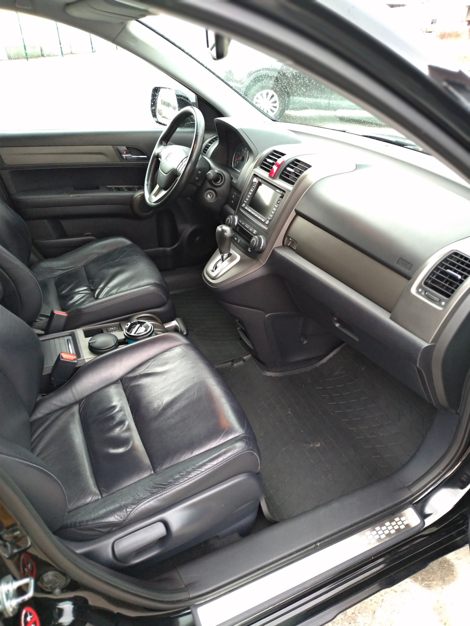 Нові килимки для CR-V 1
