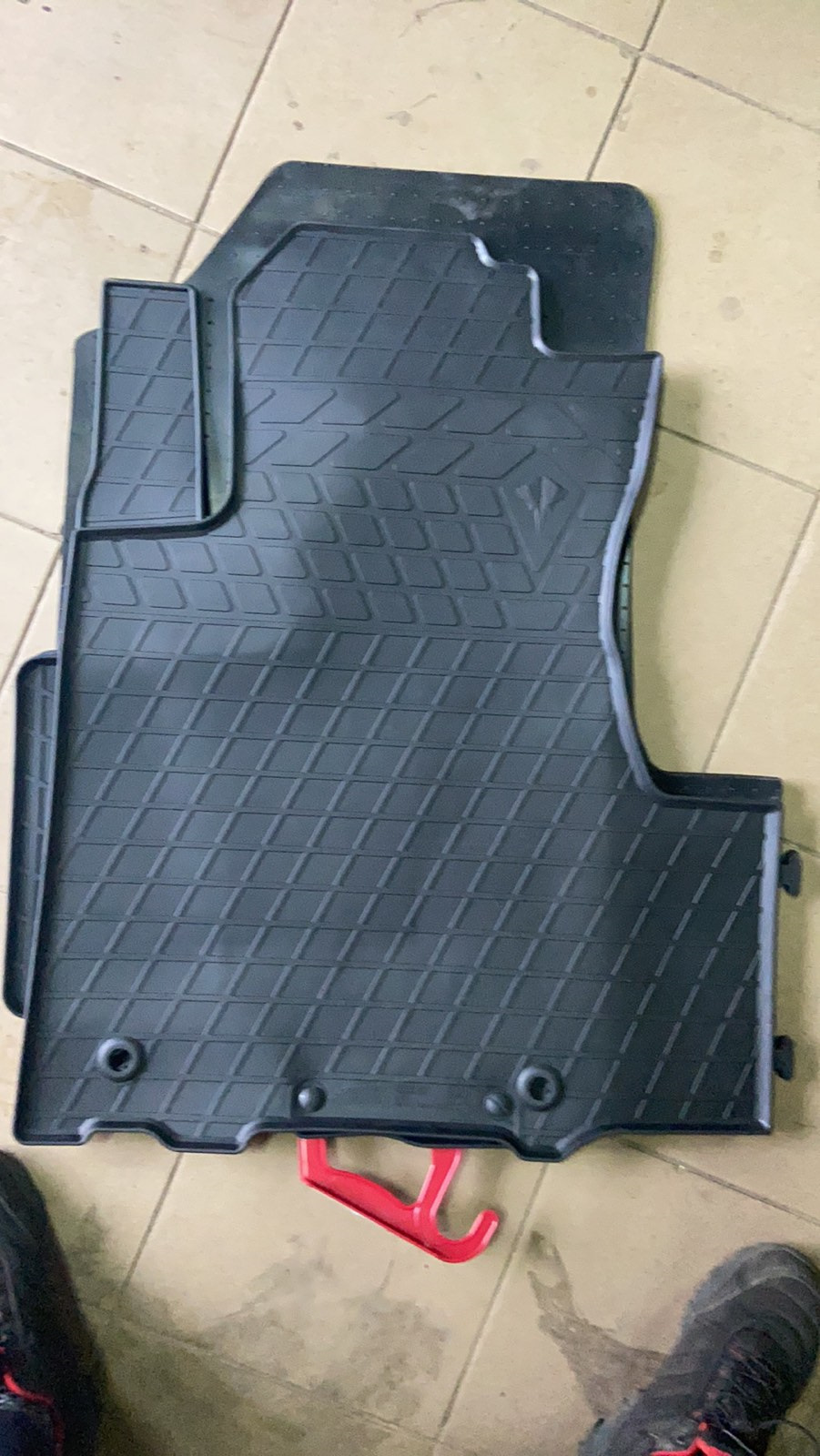 Нові килимки для CR-V 3