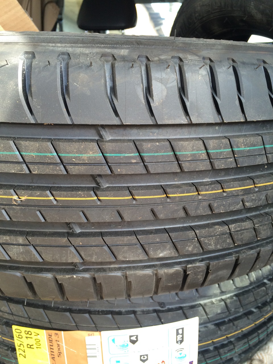 Перевзувся в MICHELIN Latitude Sport 3 225/60R18 100V 1