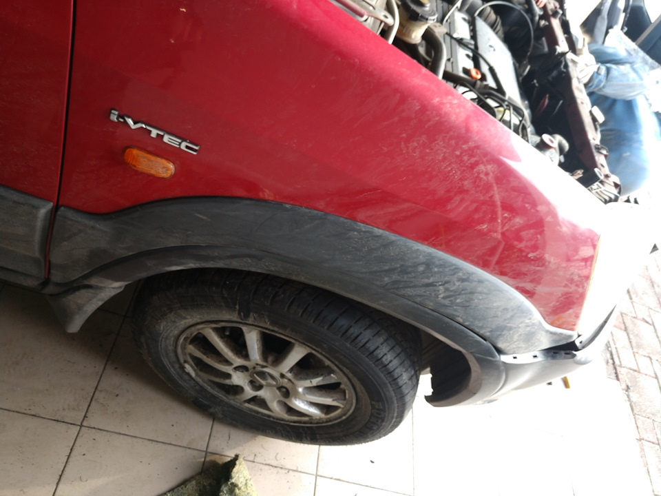 Фендера на Honda CR-V 2