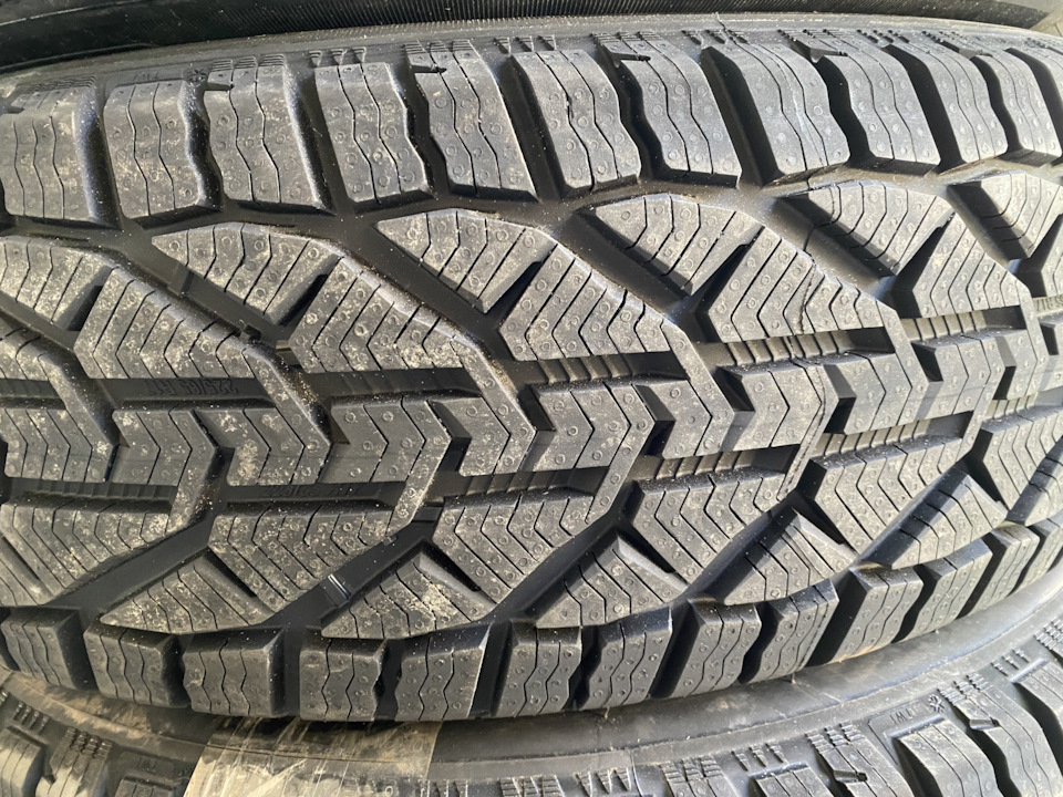 Зимняя резина CRV 2015 Taurus SUV Winter 225/65R17 2